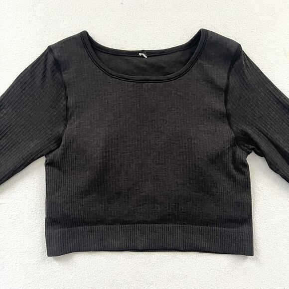 Lululemon Women Solid Black Ebb to Street Long Sleeve Cropped Top Built In Bra 6 - Picture 3 of 7